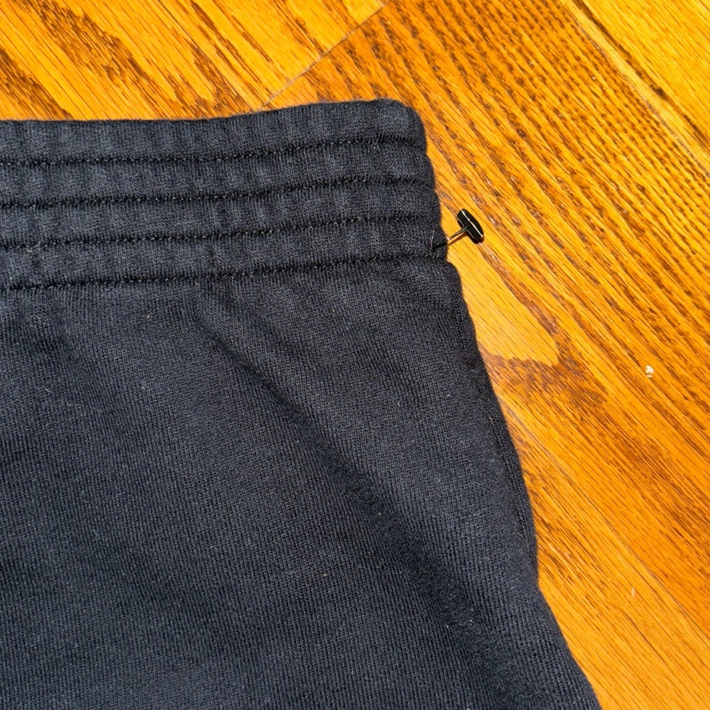 TNA cozy fleece sweat shorts - Picture 5 of 6
